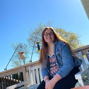 Meet your Posher, Anna